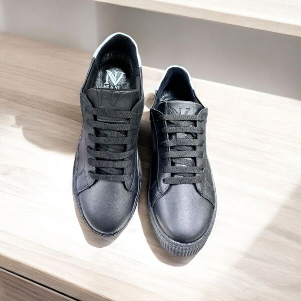 Siyah Bağcıklı Deri Sneaker