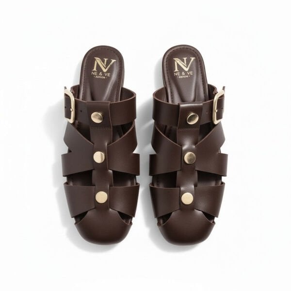 Kahve Deri Trok Detaylı Tokalı Kadın Kare Burunlu Sabo Terlik