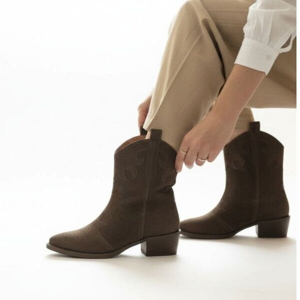 Kahve Süet Deri Kadın Western Bot