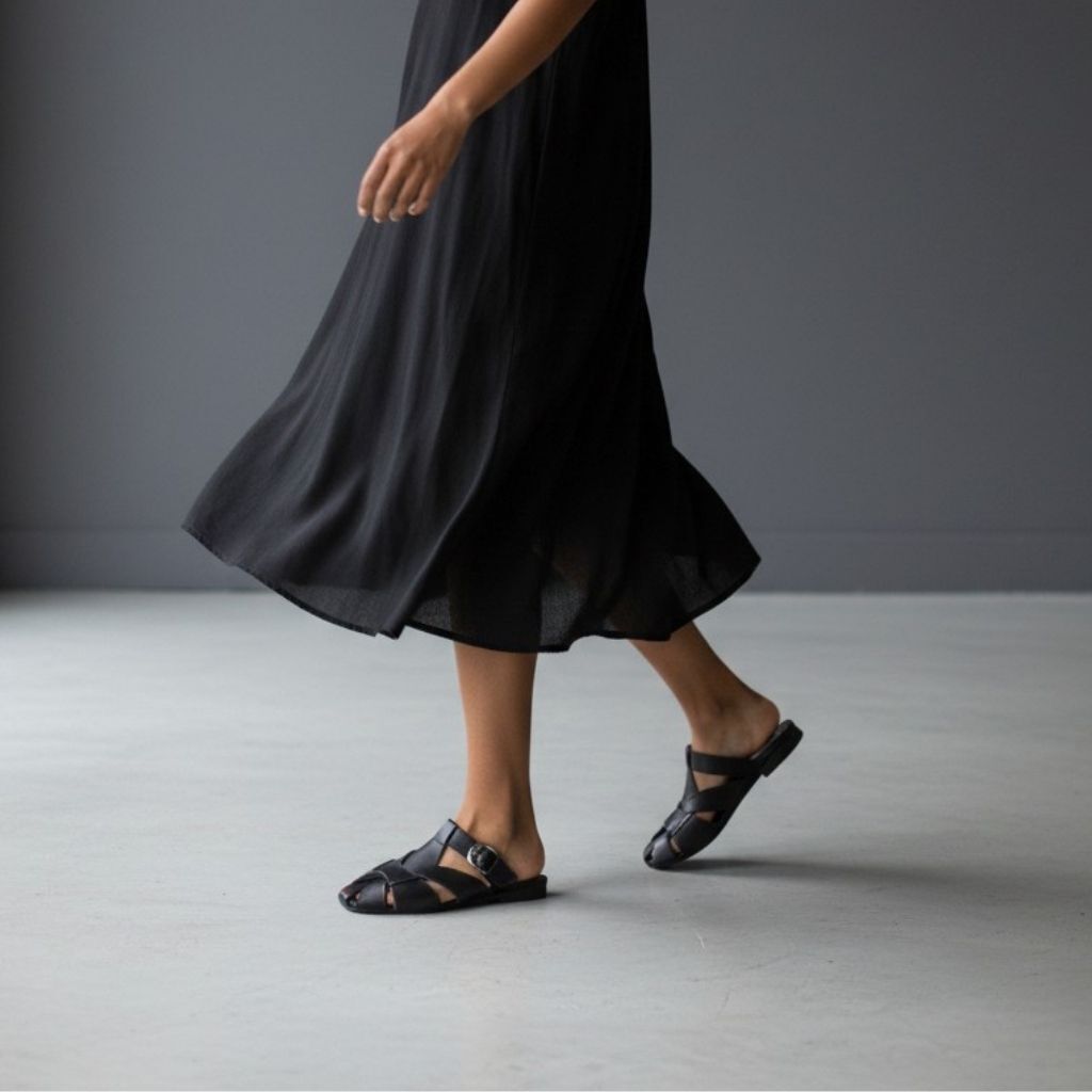 Bordo Süet Tokalı Kadın Kare Burunlu Sabo Terlik Siyah Deri - 38