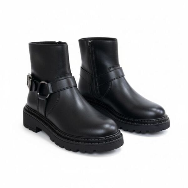 Siyah Hakiki Deri Aksesuar Detaylı İçten Fermuarlı Kadın Bot