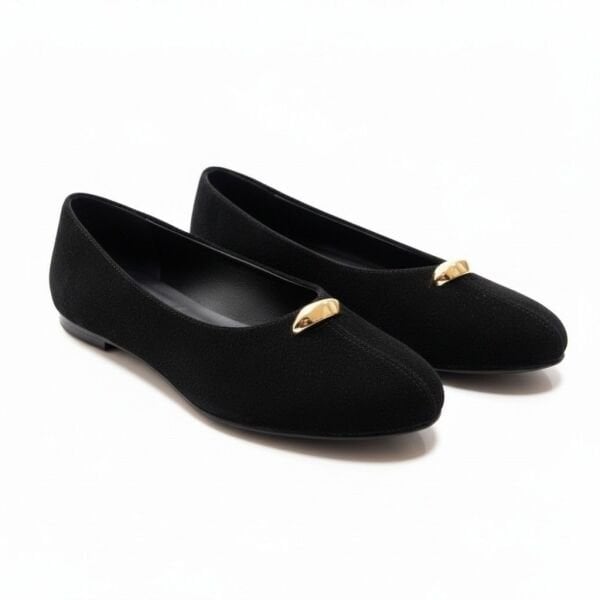 Siyah Süet Gold Aksesuar Detaylı Kadın Günlük Babet