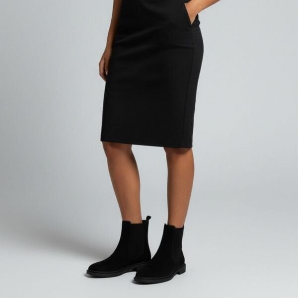 Siyah Süet Hakiki Deri İki Yandan Lastikli Gold AksesuarlıKadın Chelsea Bot