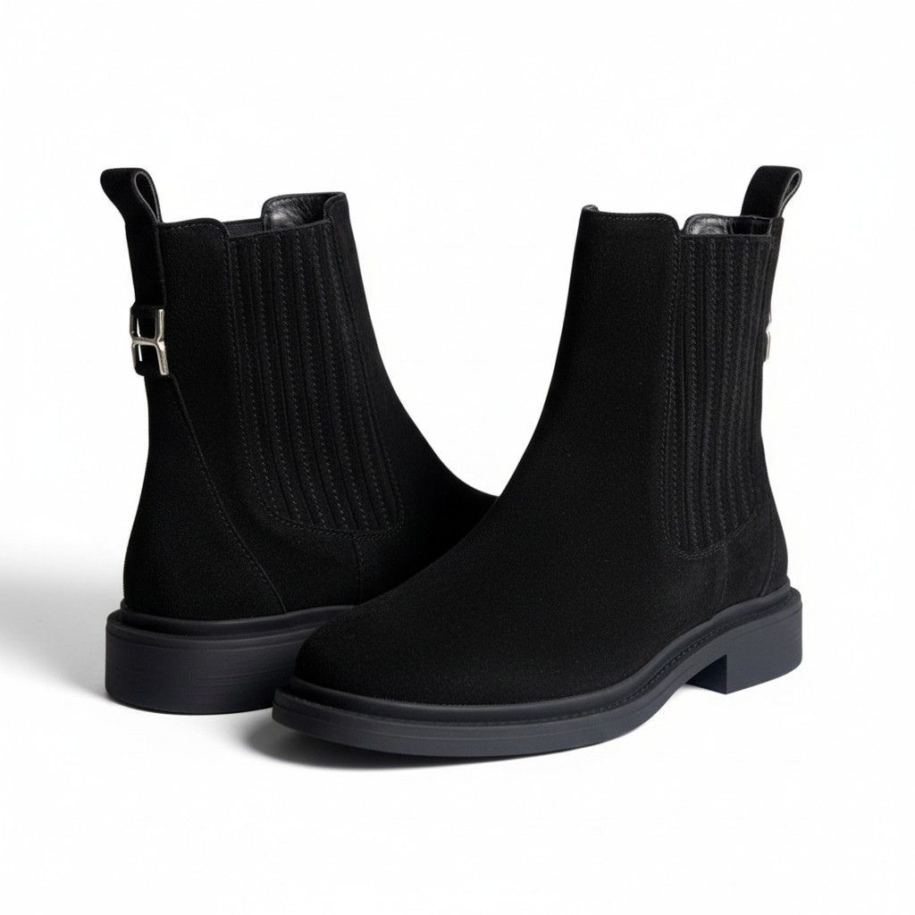 Siyah Süet Hakiki Deri İki Yandan Lastikli Gold AksesuarlıKadın Chelsea Bot