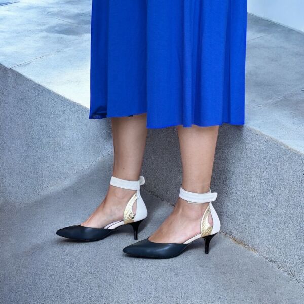 Lacivert Bilekten Cırtlı Hakiki Deri Kadın Topuklu Ayakkabı(Kopya)