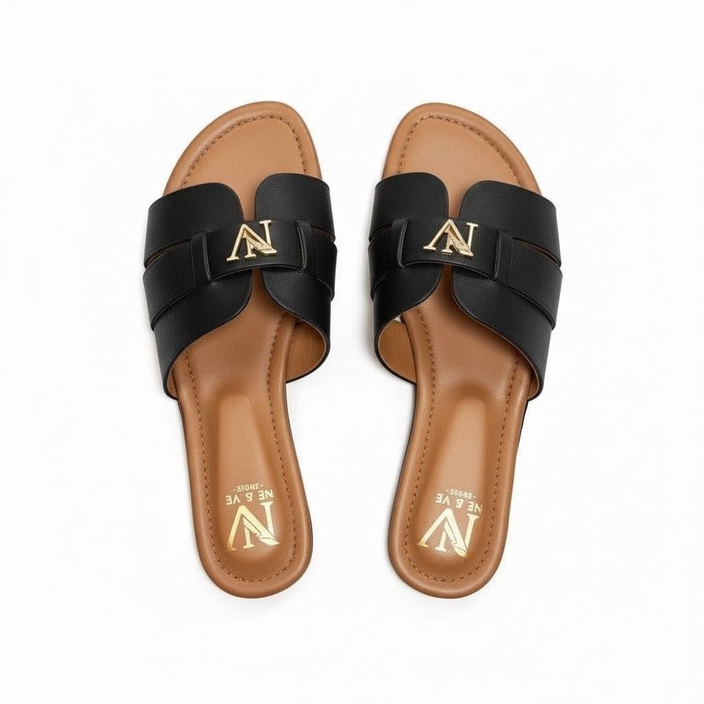 Siyah Deri Gold Aksesuarlı Kadın Günlük Rahat ve Şık Terlik