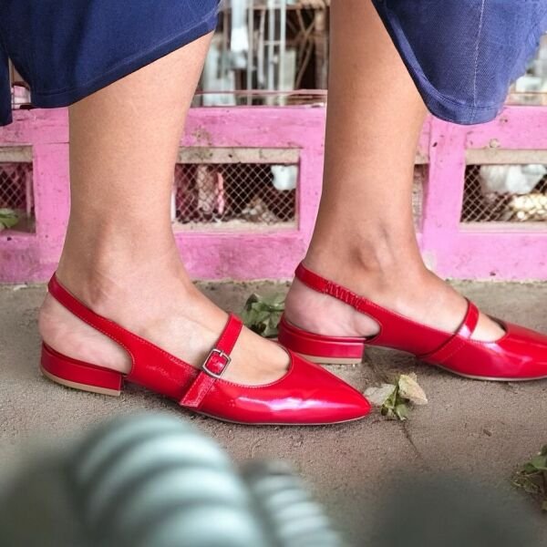 Kırmızı Rugan Hakiki Deri Arkası Açık Sivri Burunlu Bantlı Günlük Babet