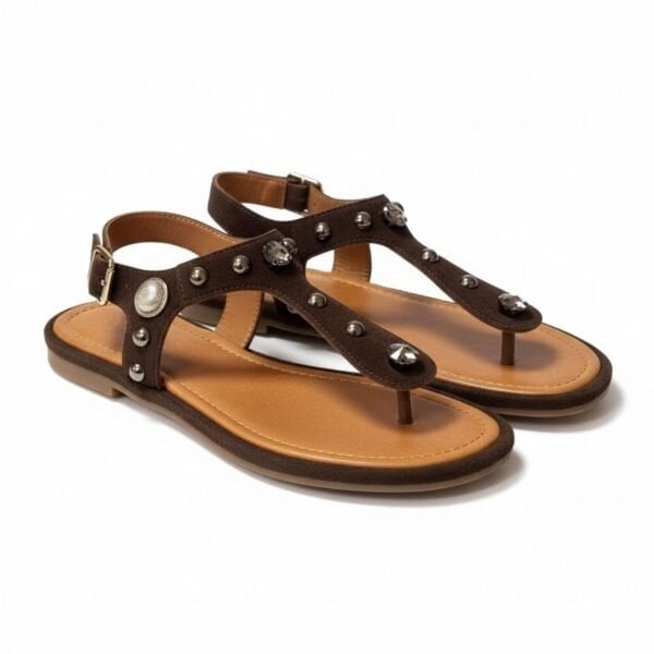 Kahve Süet Hakiki Deri Taş ve Trok Detaylı Parmak Arası Arkadan Tokalı Sandalet