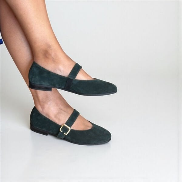 Koyu Yeşil Süet Hakiki Deri Yuvarlak Burunlu Tokalı Kadın Babet