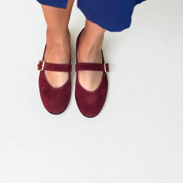 Bordo Süet Hakiki Deri Yuvarlak Burunlu Tokalı Kadın Babet