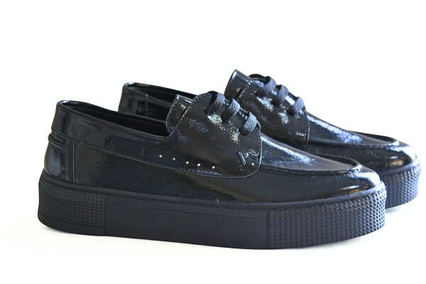 Siyah Kırışık Rugan Hakiki Deri Kadın Günlük Rahat Bağcıklı Ayakkabı