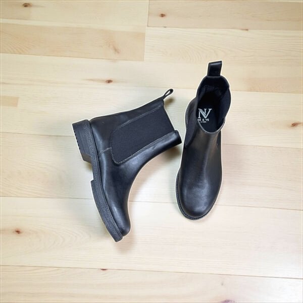 Siyah Deri İki Yandan Lastikli Kadın Chelsea Bot