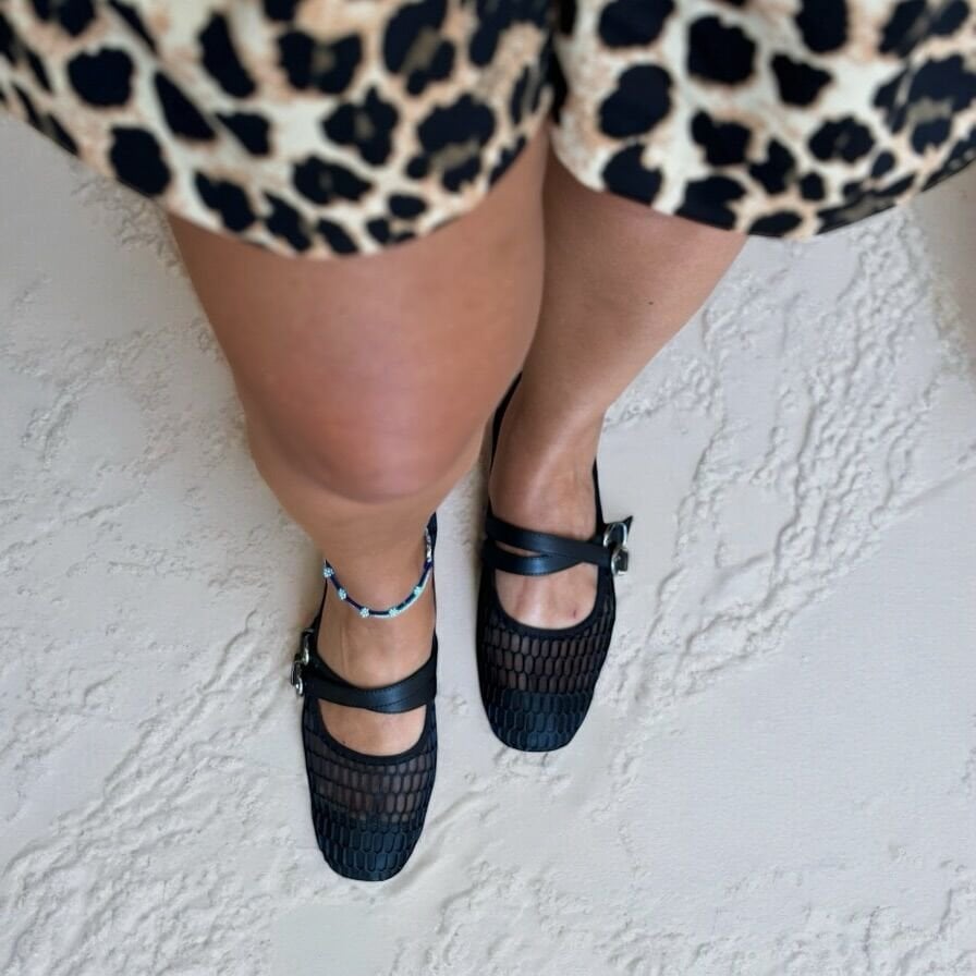 Siyah File Kadın Kare Burunlu Çapraz Bantlı Günlük Rahat Babet