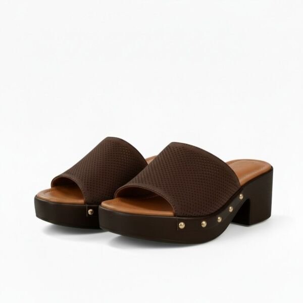 Kahve Süet Hakiki Deri Hafif Tabanlı İğne Zımba Detaylı Kadın Takunya Terlik