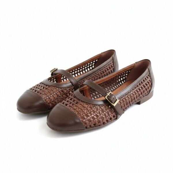 Kahve Deri Biye Örgü Detaylı Tokalı Kadın Babet