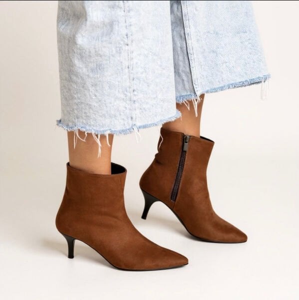 Taba Süet Sivri Burun Kadın Klasik Bot