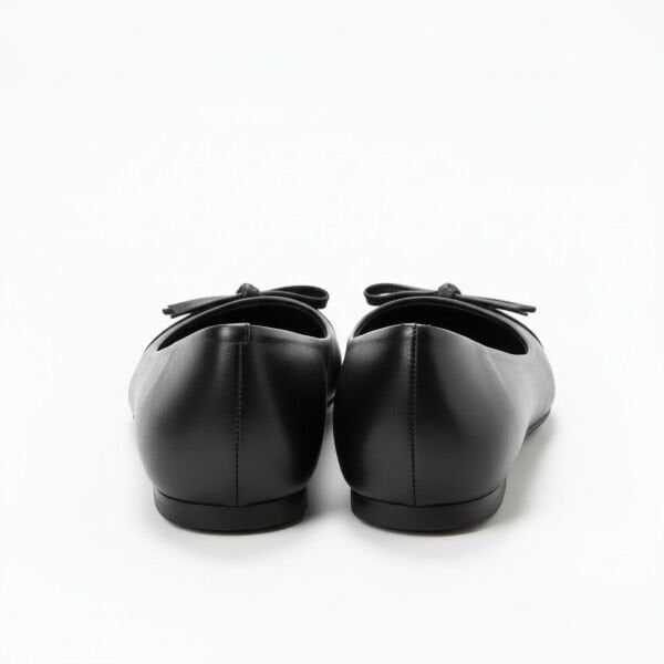 Siyah Deri Yılan Baski Garnili Biye Detaylı Kadın Babet