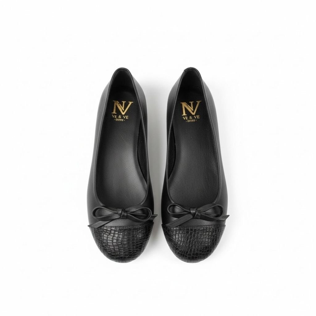 Siyah Deri Yılan Baski Garnili Biye Detaylı Kadın Babet