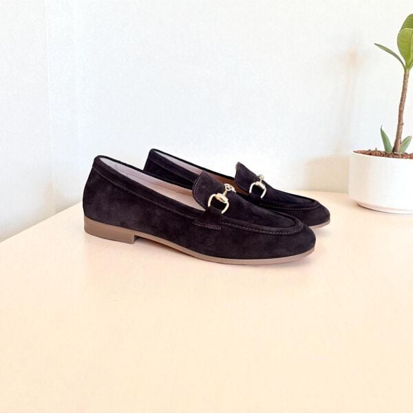 Kahve Süet Hakiki Deri Gold Zincir Aksesuarlı Kadın Loafer Ayakkabı