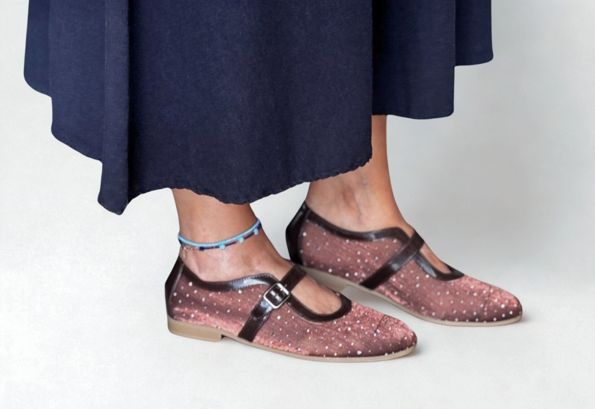 Kahve File Taş Detaylı Bantlı Kadın Şık ve Rahat Babet