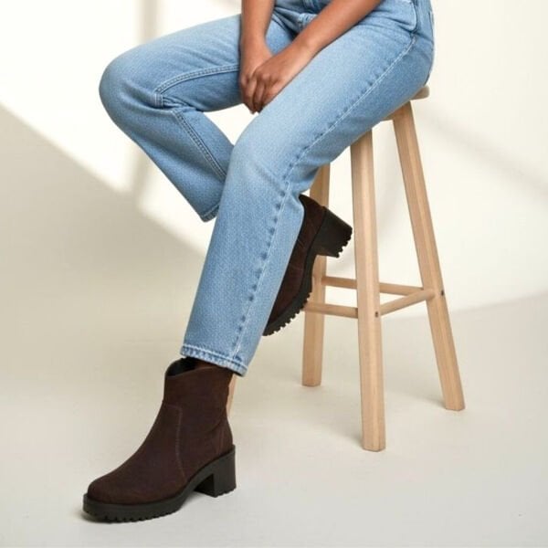 Kahve Süet Hakiki Deri Fermuarlı Kadın Kalın Topuklu Bot