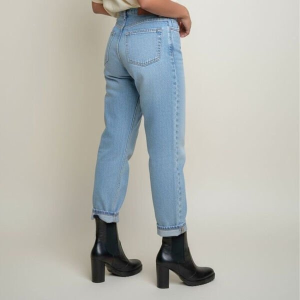 Siyah Deri İki Yandan Lastikli Kadın Kalın Topuklu Chelsea Bot