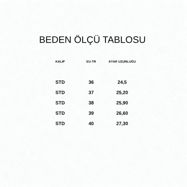 Siyah Hakiki Deri Gold Aksesuarlı İçten Fermuarlı Kadın Kalın Topuklu Günlük Şık Çizme