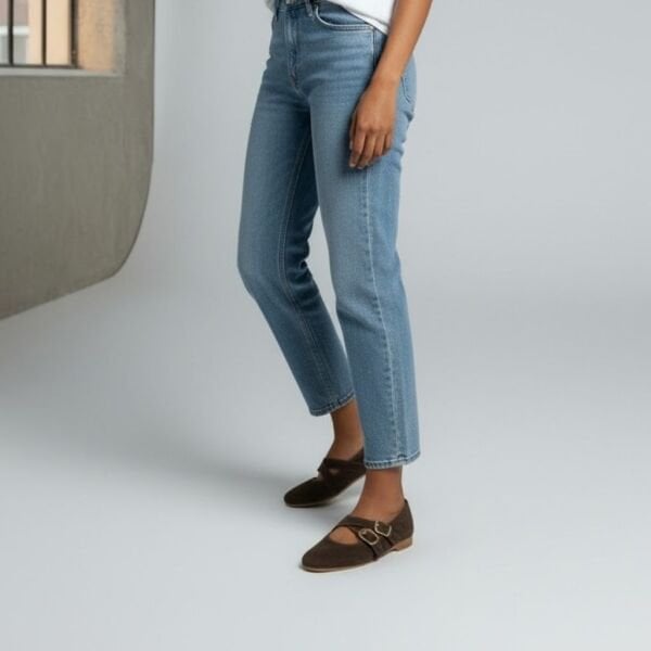 Kahve Süet Hakiki Deri Çapraz Bantlı Aksesuar Detaylı Kadın Yuvarlak Burun Babet