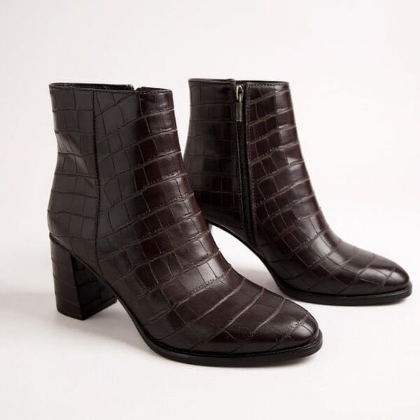 Kahve Kroko İçten Fermuarlı Kadın Kalın Topuklu Bot
