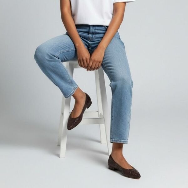 Kahve Hakiki Deri Örgü Detaylı Kadın Sivri Burun Şık ve Rahat Babet