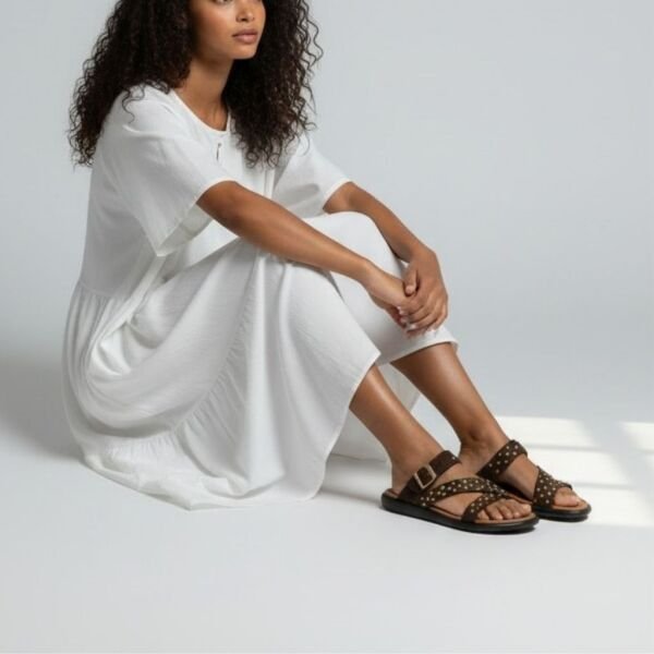 Kahve Süet Hakiki Deri Pim Detaylı ve Tokalı Kadın Günlük Şık Terlik