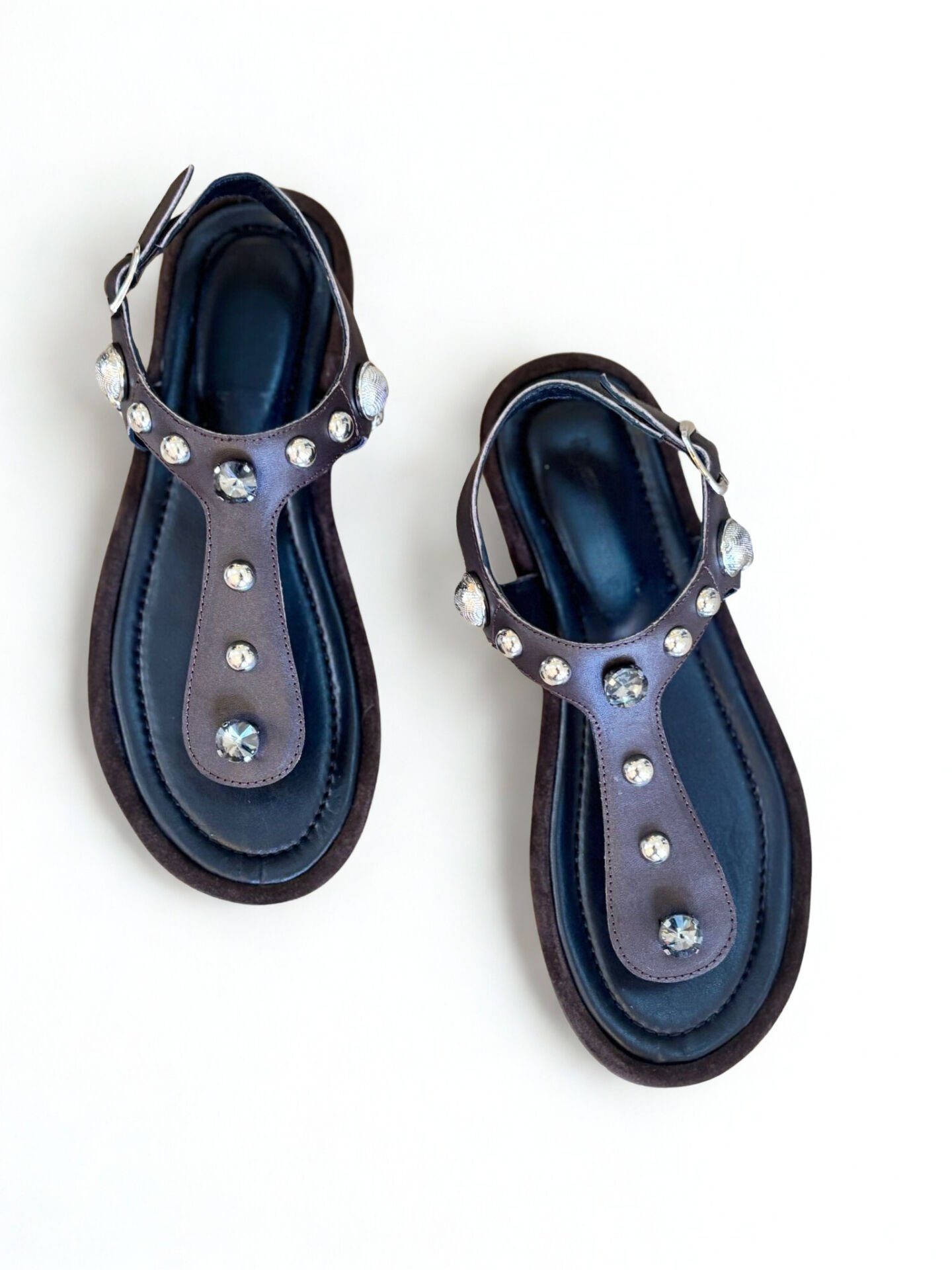 Kahve Hakiki Deri Kadın Parmak Arası Taşlı Sandalet