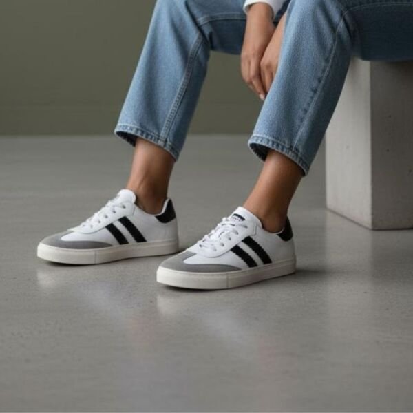 Beyaz Hakiki Deri Bağcıklı Kadın Günlük Sneaker