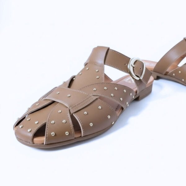 Camel Hakiki Deri Pim Detaylı ve Tokalı Kadın Kare Burun Sabo Terlik