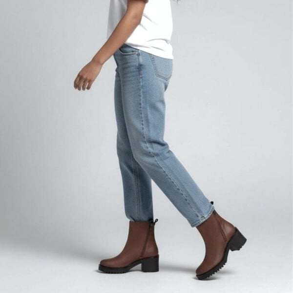 Kahve Nubuk Hakiki Deri İki Yandan Fermuarlı Kadın Kalın Topuklu Bot